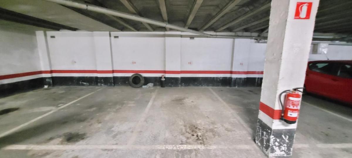 Berango Cozy Home Parking Exterior photo